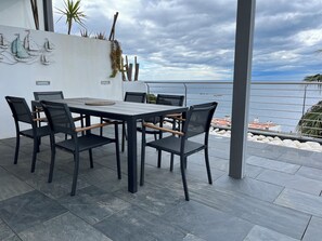 Utendørsservering