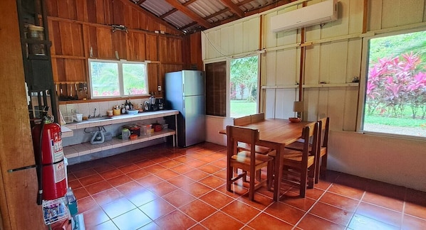 تناول الطعام