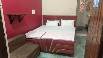 Camas plegables/adicionales y ropa de cama