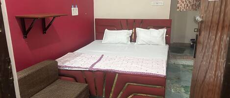 Camas plegables/adicionales y ropa de cama