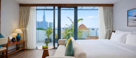 Executive Double Room | Minibar, desk, laptop workspace, free WiFi