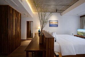 Executive Double Room, City View - Nexus House Retreat Xuan Thuy (Thu Duc)