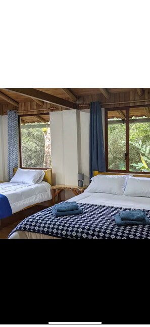 5 makuuhuonetta, työpöytä, silitysrauta/-lauta, ilmainen Wi-Fi