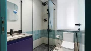 Estúdio standard, vista para a cidade | Banheiro