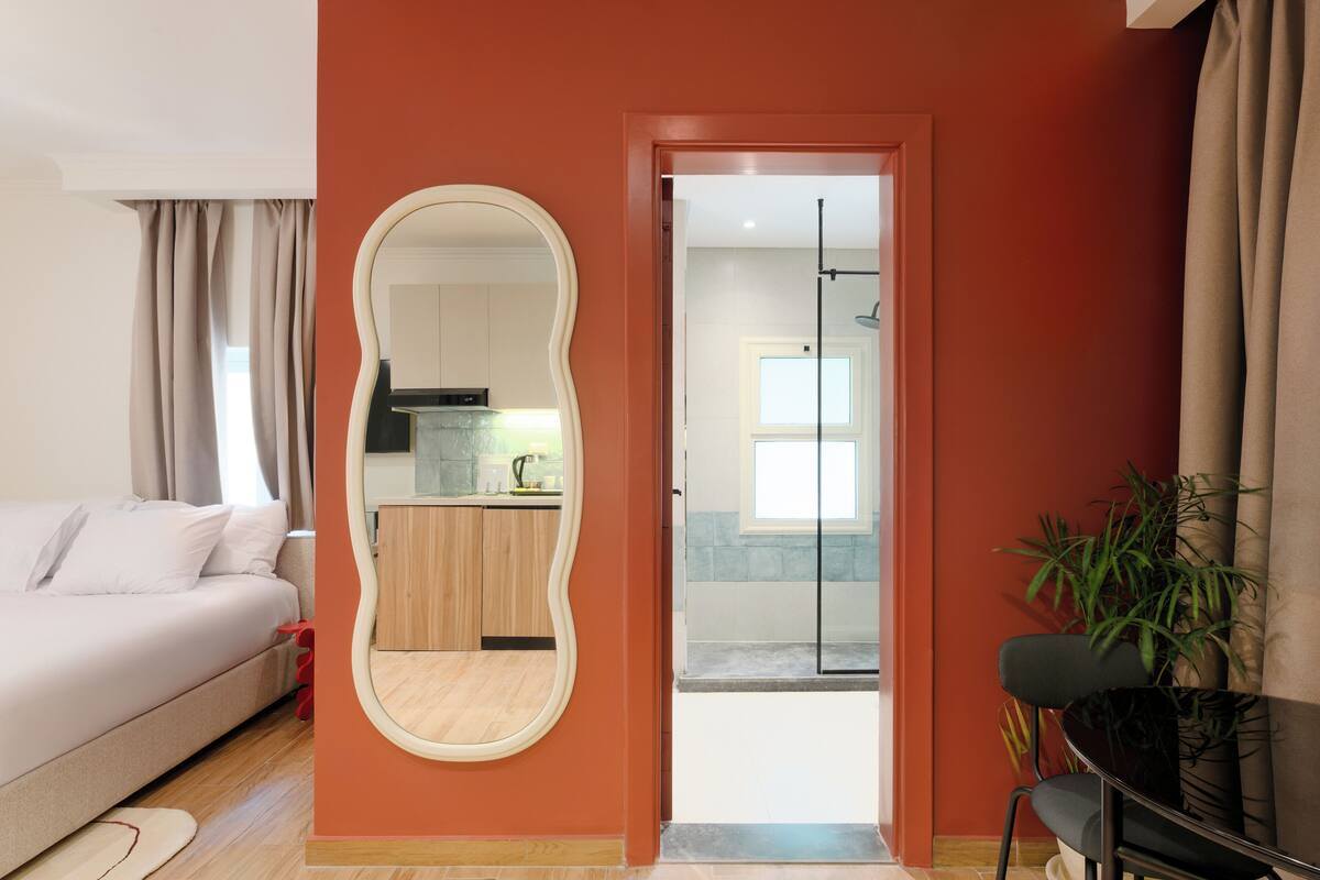 Suite júnior | Habitacions insonoritzades, wifi gratuïta i roba de llit 