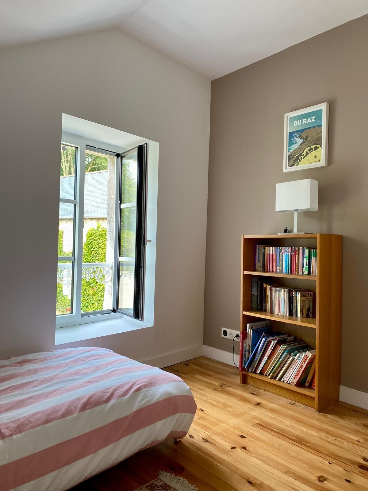 3 habitaciones, tabla de planchar con plancha y wifi 