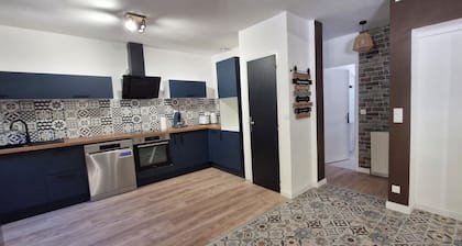 Spa Chalet, Skiing and Hiking, Accommodates Up to 17 People