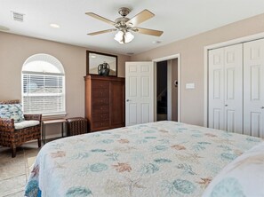 4 bedrooms, WiFi, bed sheets