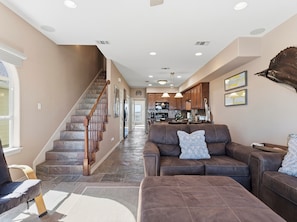 Smart TV - Waterfront Gem in Matagorda - Boat Slip Available (Matagorda)