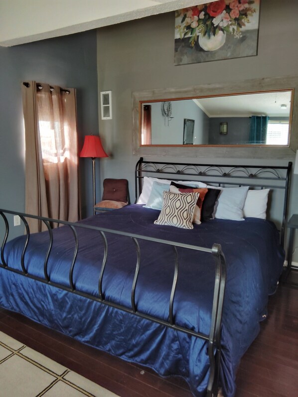 3 camere, Wi-Fi, lenzuola