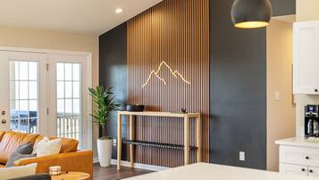 Smart TV, fireplace, video games