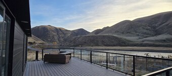 Cozy tiny home, slate creek