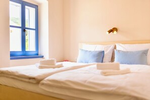 Bügeleisen/Bügelbrett, WLAN, Bettwäsche