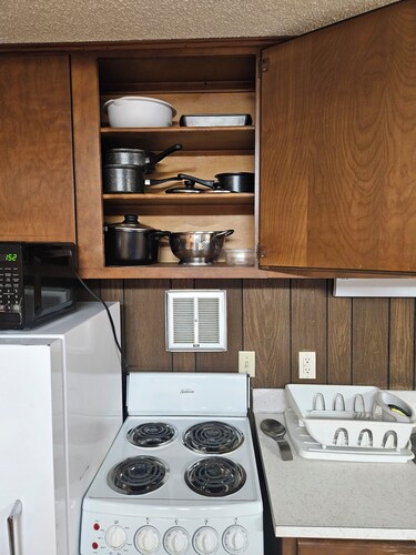 Lovely 1-bedroom studio in charming Hanna. Perfect for your getaway.