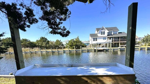 Property grounds - Sea-Esta Downstairs: On the Canal with Boat Dock (Ocracoke)