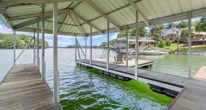 Your Lakefront Vacation Awaits, Cumming, Georgia