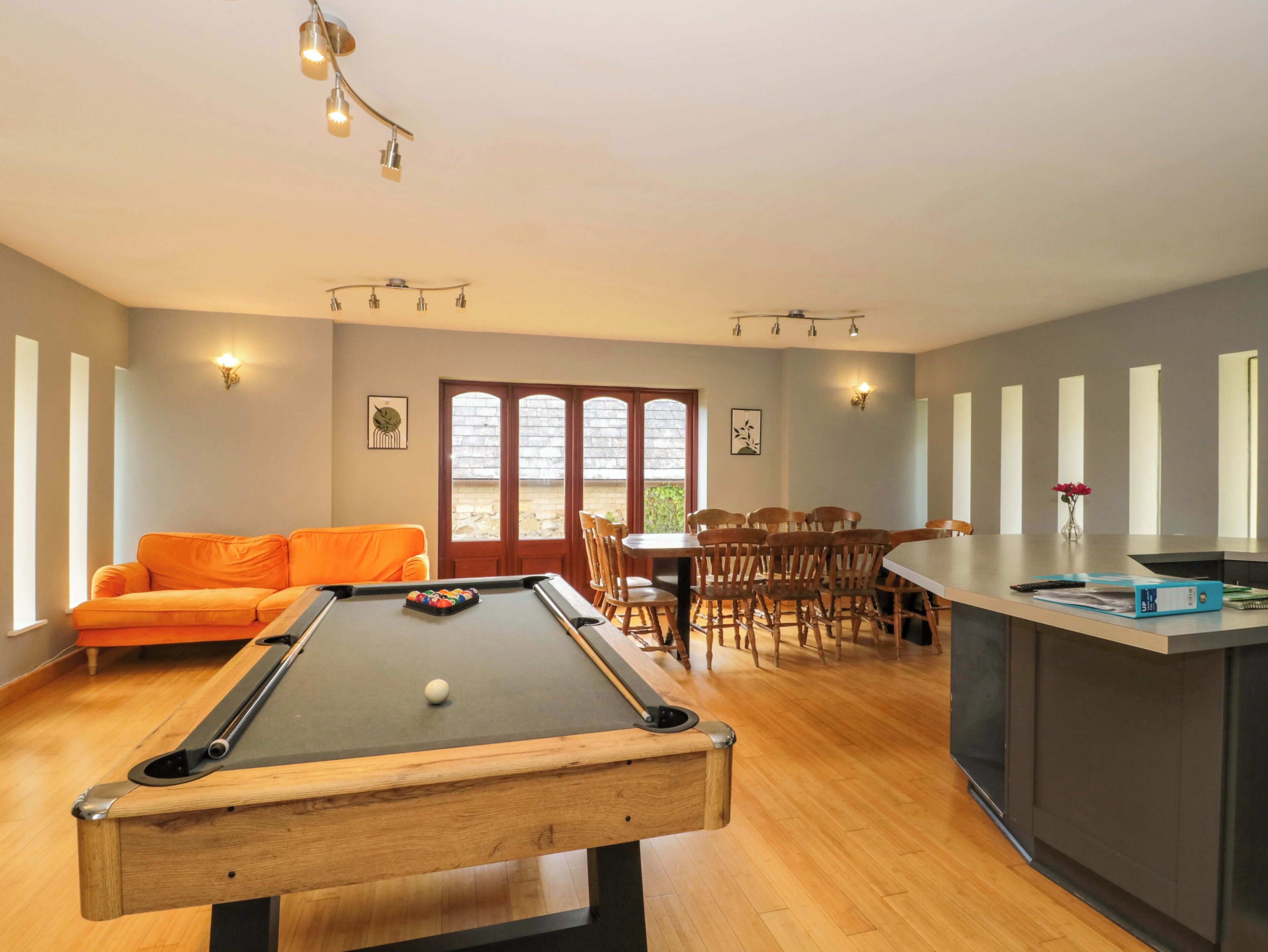 Lady Of Lourdes, Pet Friendly In Whitchurch, Herefordshire - Herefordshire
