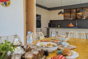 Fridge, microwave - Villa Marleanis (Marrakech)