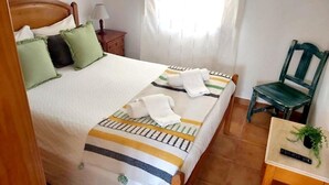 Leilighet, 1 soverom, terrasse | Wi-fi (inkludert)