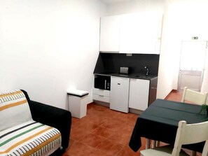 Apartemen Standar | Dapur kecil pribadi