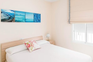 Iron/ironing board, WiFi - Apartamento Familiar Aire Acondicionado (Conil de la Frontera)