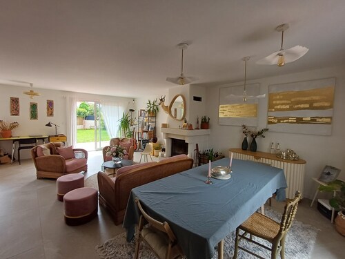 Maison agréable, fonctionnelle avec Piscine près d'Aix, 5 couchages !