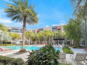Pool - 1st Floor Luxury 1 BR, Westshore Tampa (Tampa)
