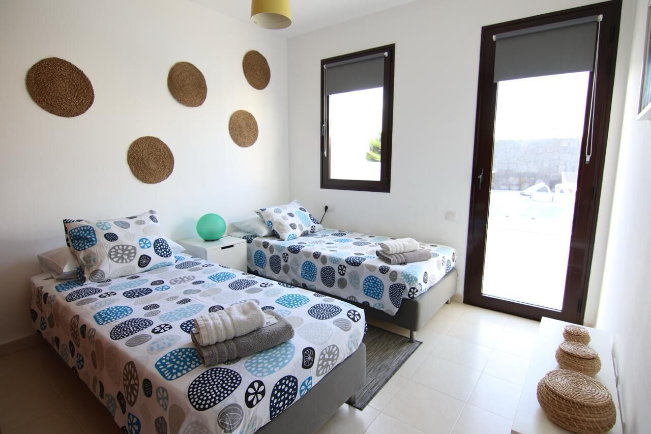 2 bedrooms, in-room safe, iron/ironing board, free WiFi