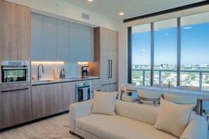 Interior - Spacious Luxury 3-bedroom apartment  in fabulous Miami Beach (Miami Beach)