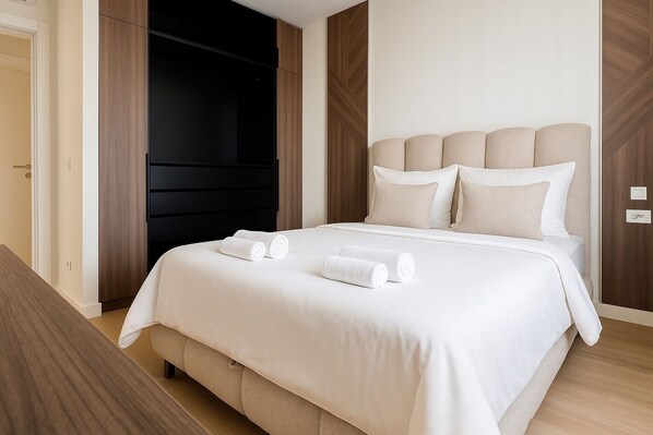 Superior Apartment, Patio | Desk, laptop workspace, iron/ironing board, free WiFi