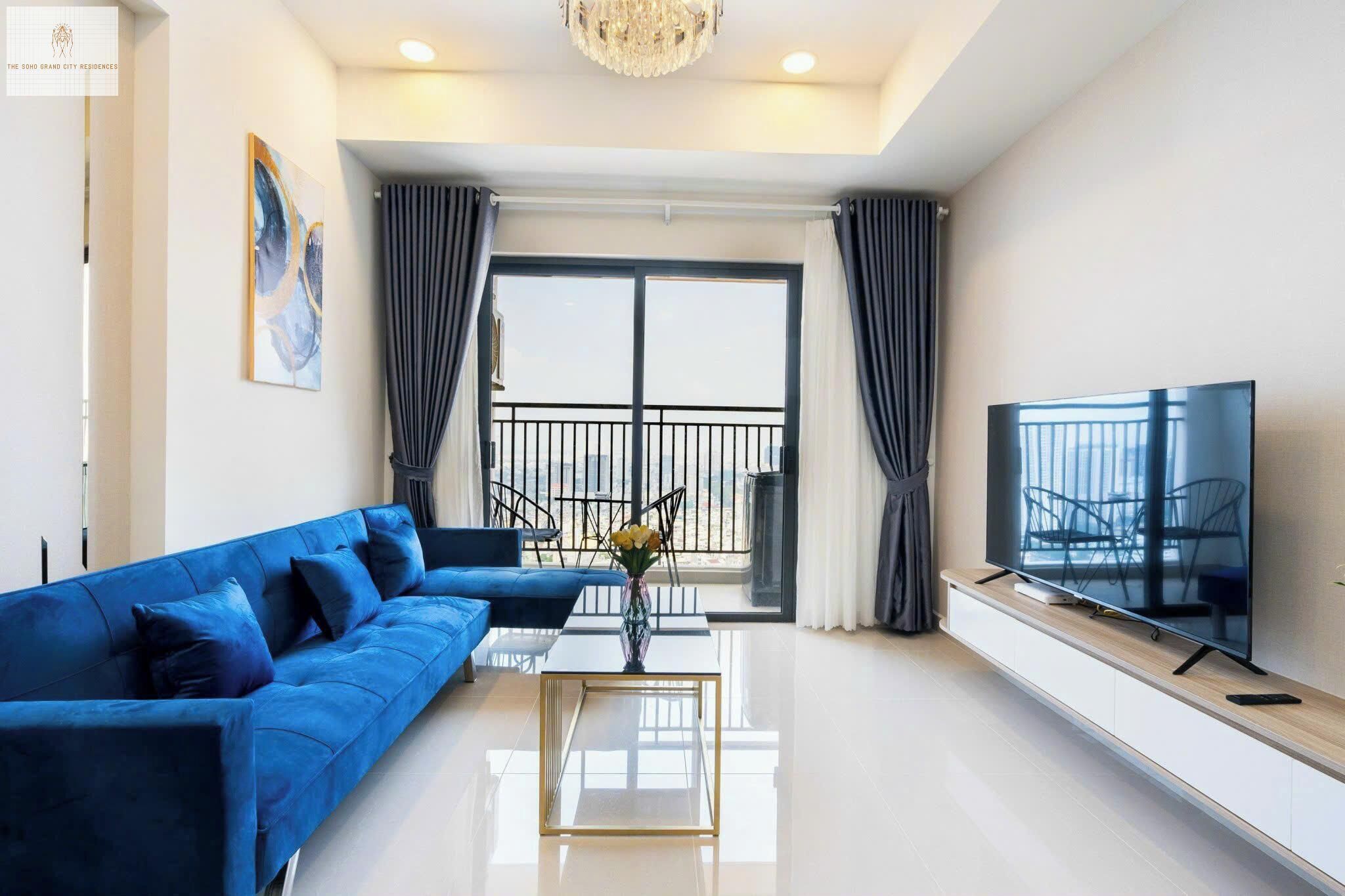 Apartemen Deluks, 3 kamar tidur, Bebas Asap Rokok, pemandangan kota | Area keluarga | Televisi 24-inci dengan saluran TV digital