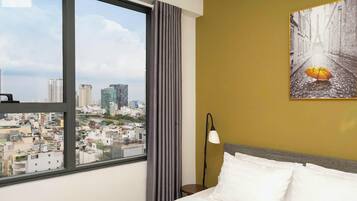 Premium Apartment, 2 Bedrooms, Non Smoking, City View | Premium bedding, down duvets, desk, blackout curtains