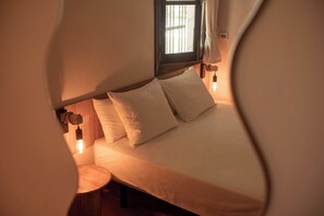 3 bedrooms, travel cot, free WiFi, bed sheets - Finca Vinido is a charming, stylish holiday home close to Málaga and Marbella (Cartama)