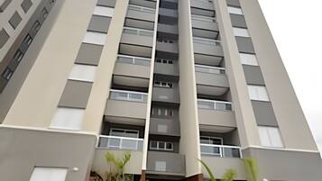 Basic Apartment | Exterior