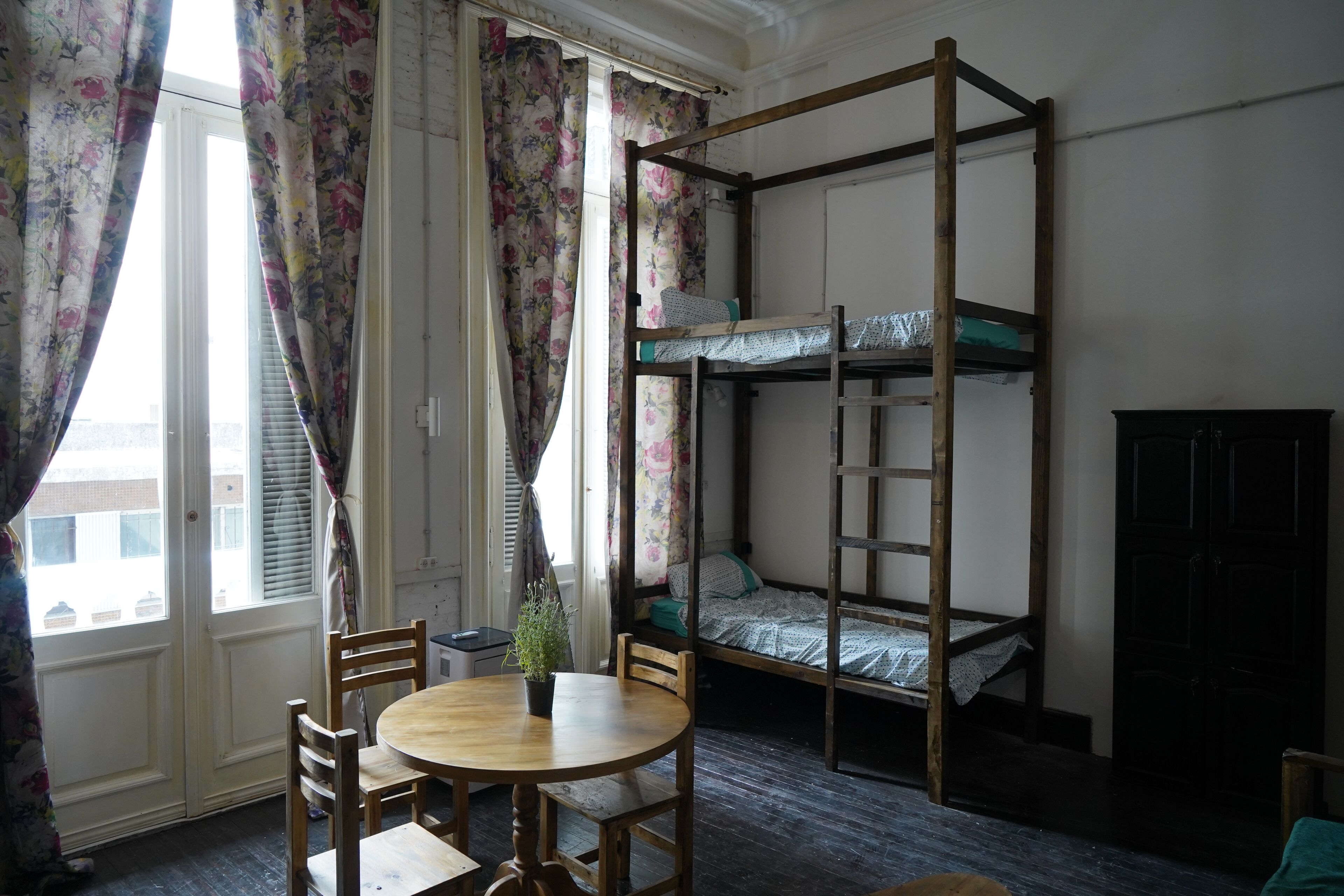 3 chambres, Wi-Fi gratuit, draps fournis