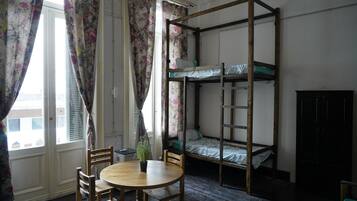 3 chambres, Wi-Fi gratuit, draps fournis