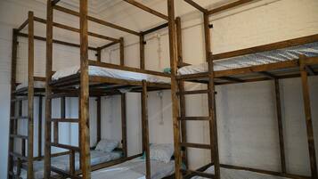 3 habitaciones, wifi gratis y ropa de cama