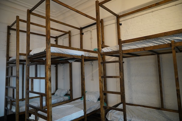 3 habitaciones, wifi gratis y ropa de cama