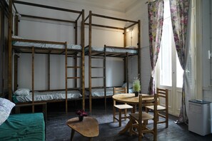 3 habitaciones, wifi gratis y ropa de cama 