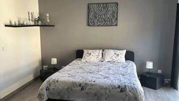 4 bedrooms, iron/ironing board, travel crib, WiFi
