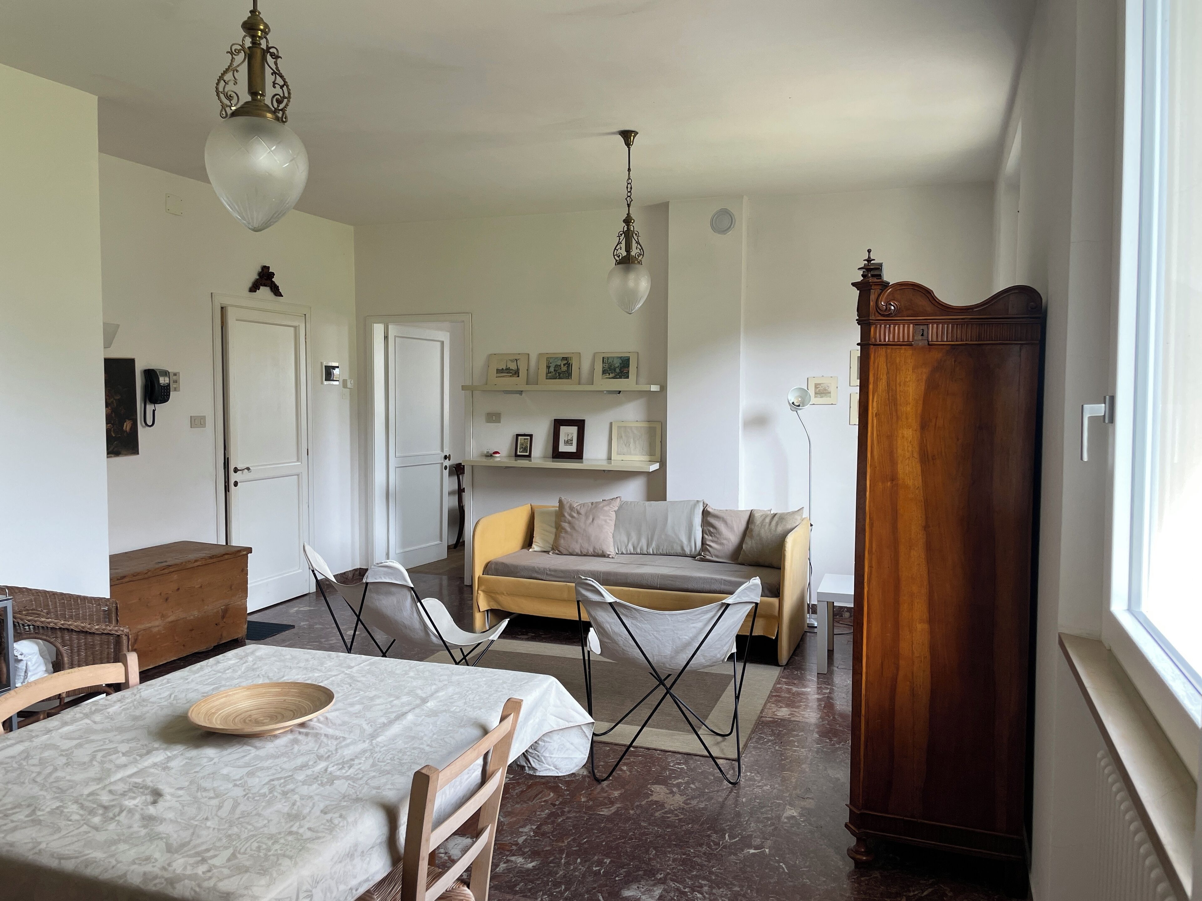 Panoramic Apartment, Hill View | Living area