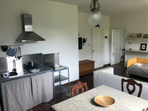 Appartement Classique, vue colline | Intérieur