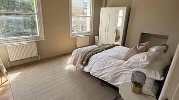 2 bedrooms, Internet, bed sheets