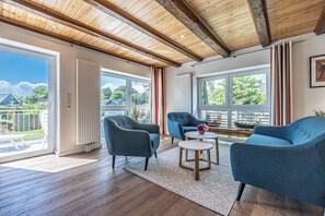 TV - Captain's house | "Palstek" - your anchorage on the coast (Harrislee)