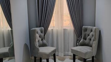 Presidential Apartment, Garden View | Ruang tamu