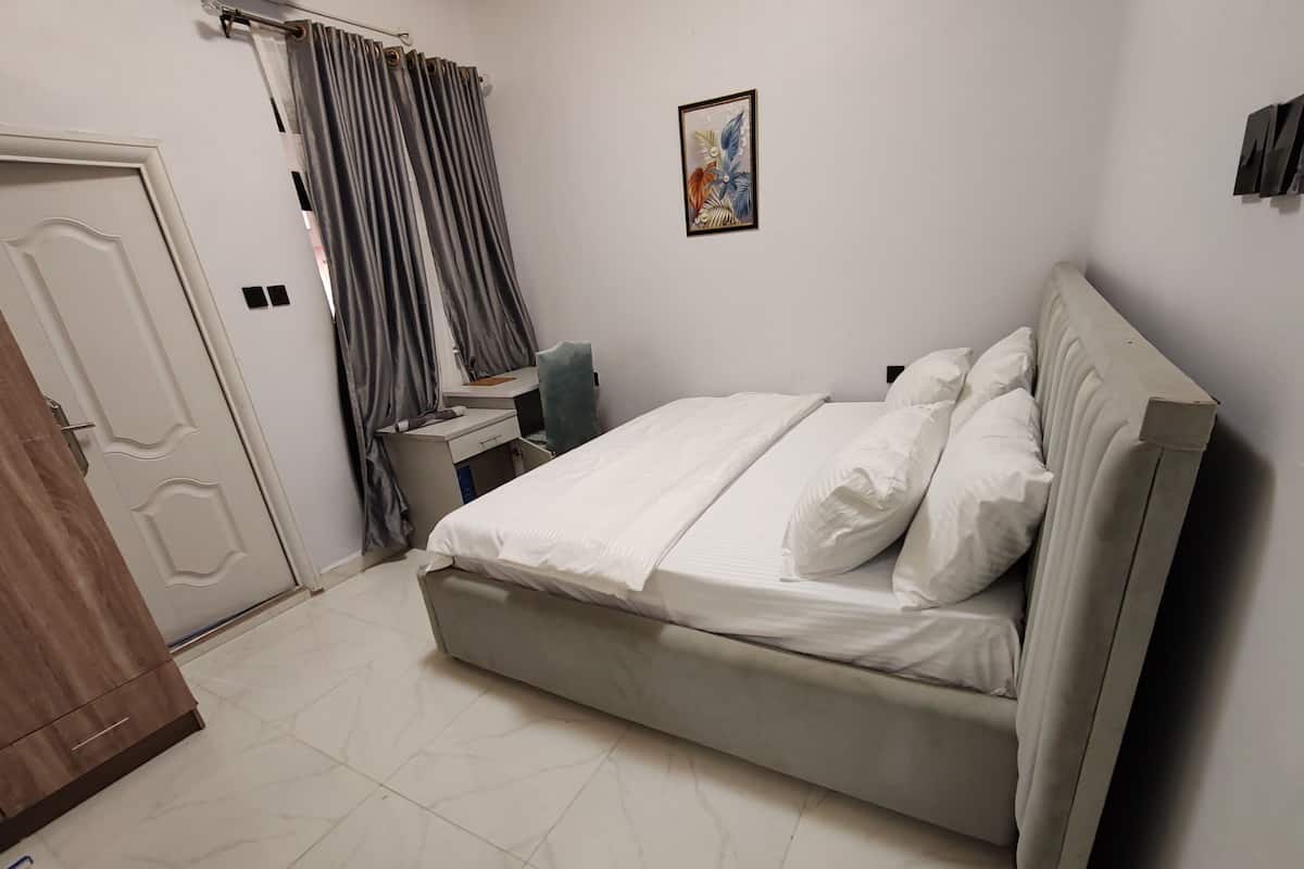 Chambre Exécutive, vue ville