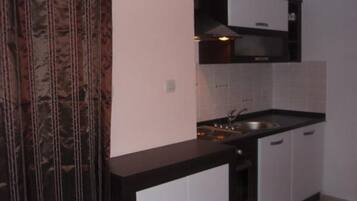 Appartement (One bedroom apartment A1) | Cuisine privée