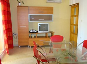 Apartment (Two bedroom apartment A2) | Property amenity
