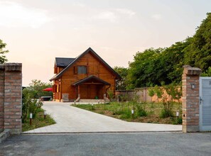 Villa (Four bedroom villa) | Exterior