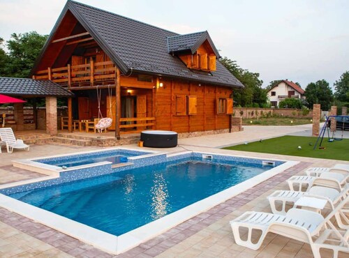Wooden House Vučedol